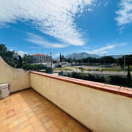 Βίλα Piscine Καλβί