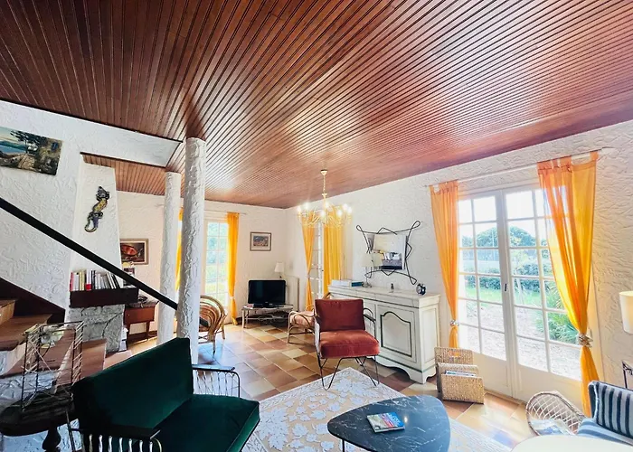 Piscine * Calvi (Corsica)