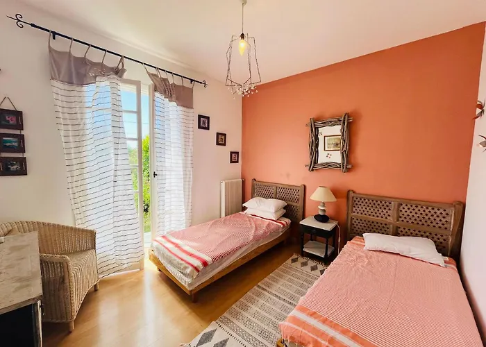 Piscine * Calvi (Corsica)